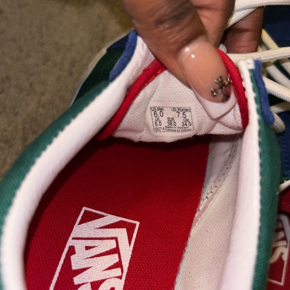 Vans Yacht Club Old Skool Shoe - Picture 4 of 7